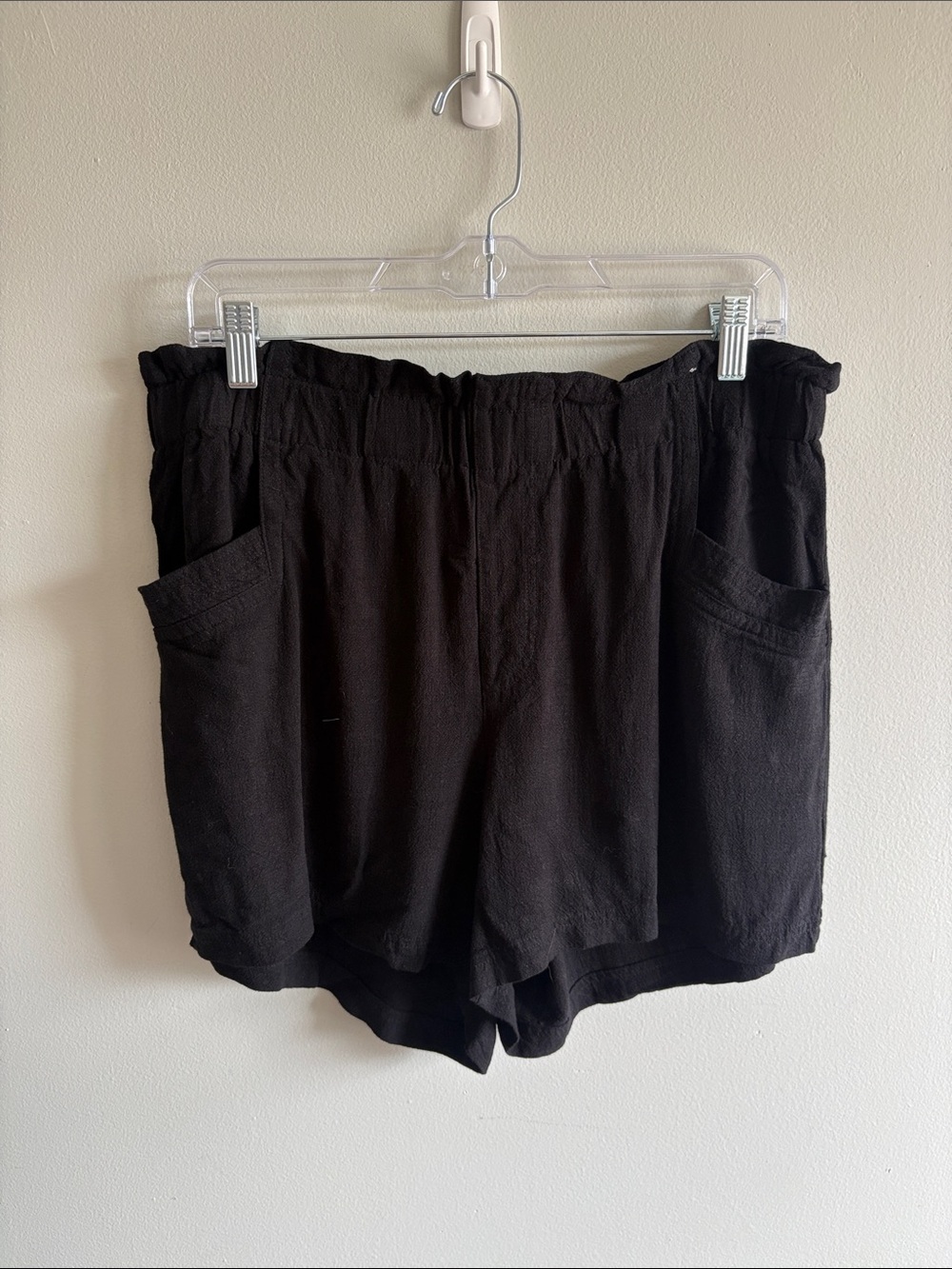 Maurices Black Linen Blend Shorts Large L Paperbag Elastic Waist Pockets